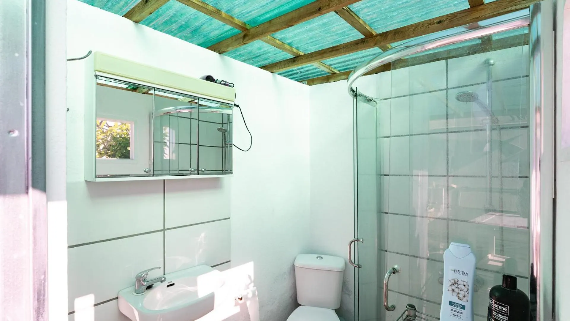 Camping With Sea View, Pool, Jacuzzi And Zen Garden - Only 5Min To Estepona Town Villa Holiday home
